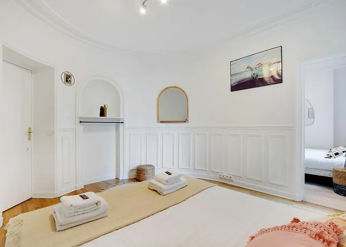 Chic - 3br 10p - Gare De L'est Republique