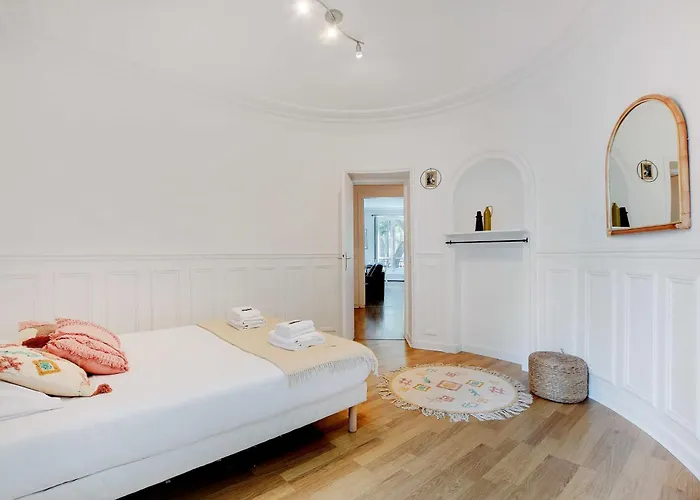 Chic - 3br 10p - Gare De L'est Republique
