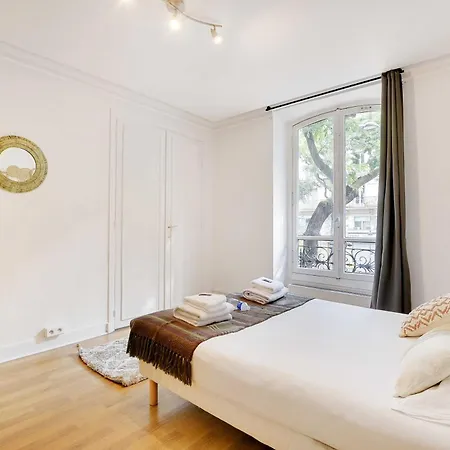 アパート Chic - 3br 10p - Gare De L'est Republique パリ
